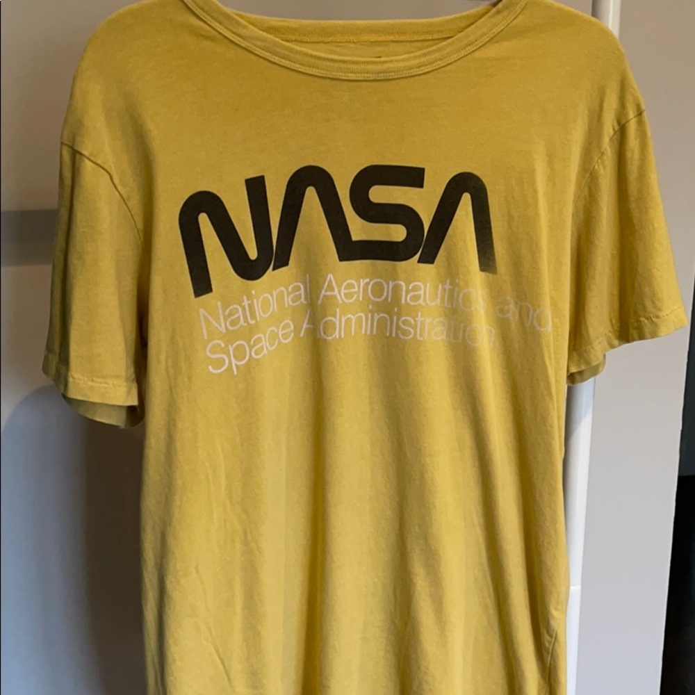 yellow nasa tee